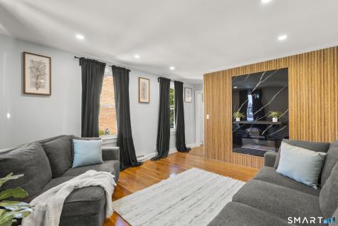 35 Pease Street Enfield CT 06082