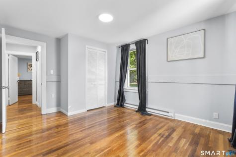 35 Pease Street Enfield CT 06082