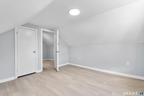 35 Pease Street Enfield CT 06082