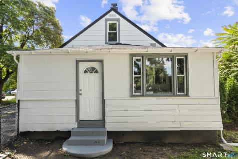 35 Pease Street Enfield CT 06082