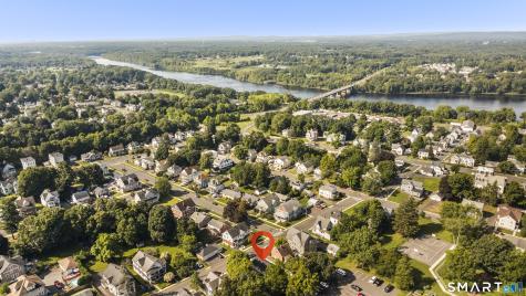 35 Pease Street Enfield CT 06082