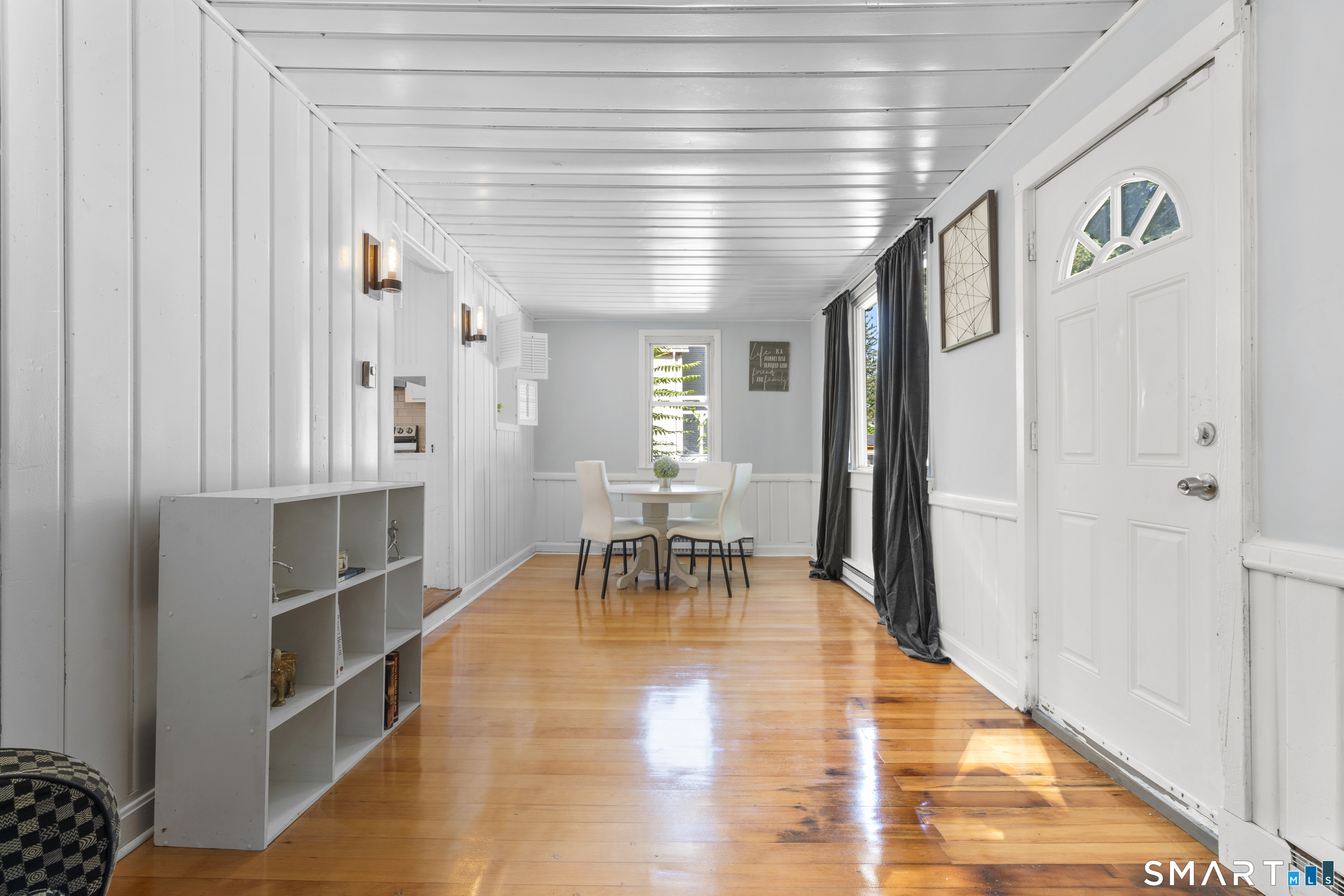 35 Pease Street Enfield CT 06082