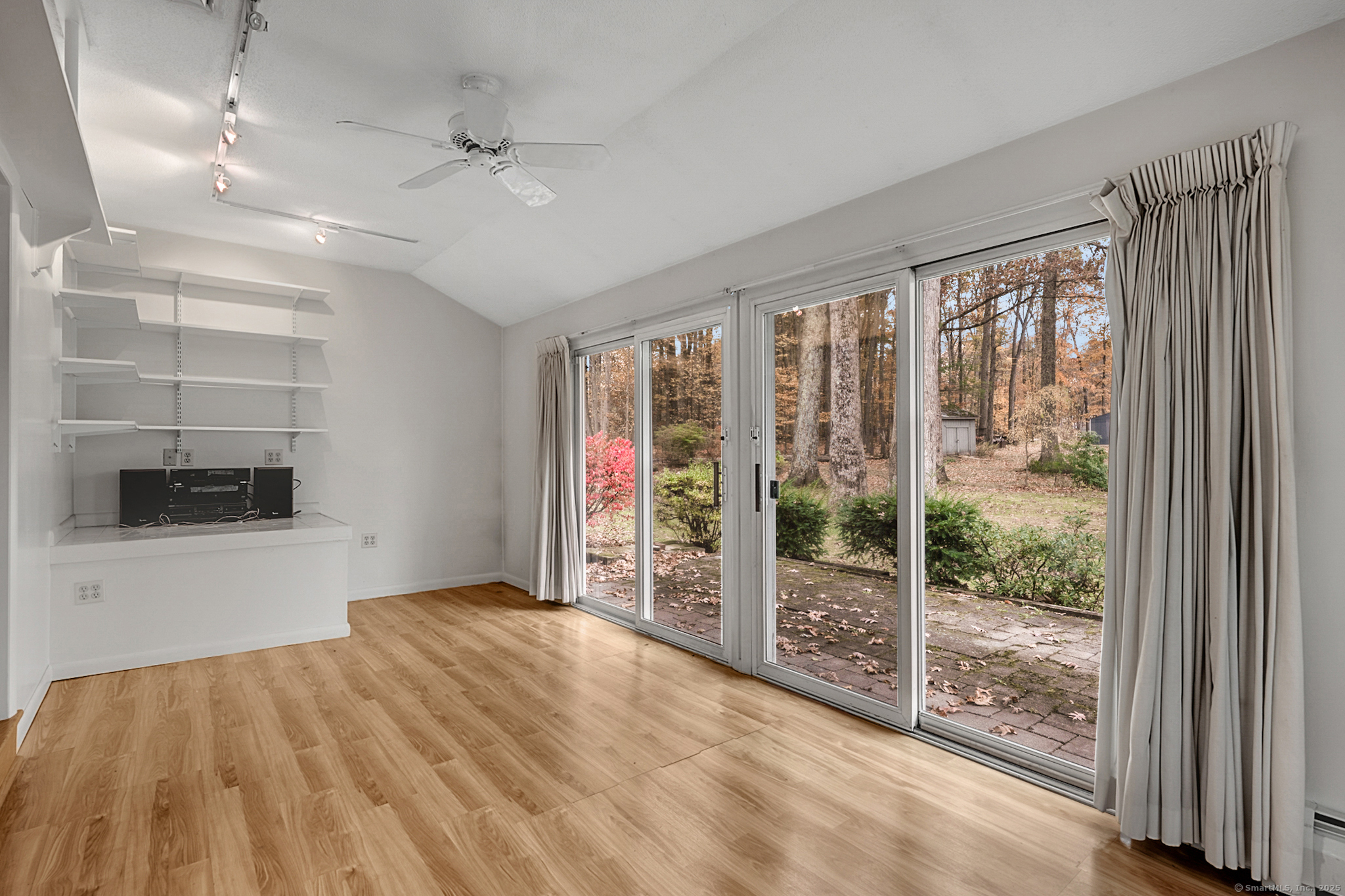 23 Loeffler Road Bloomfield CT 06002