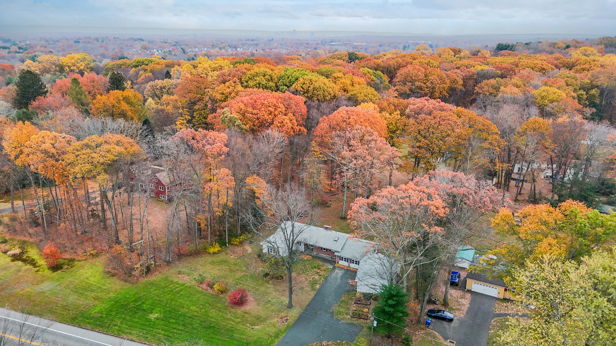 23 Loeffler Road Bloomfield CT 06002