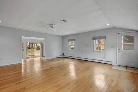 23 Loeffler Road Bloomfield CT 06002