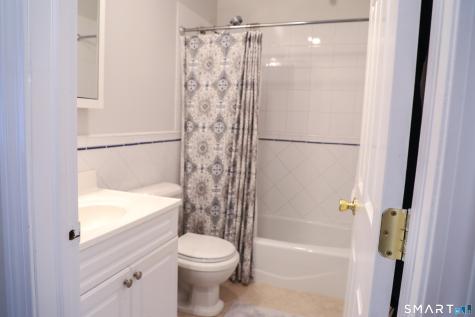 35 Sherwood Place Fairfield CT 06890