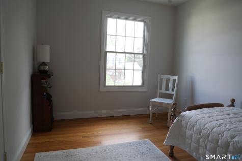 35 Sherwood Place Fairfield CT 06890
