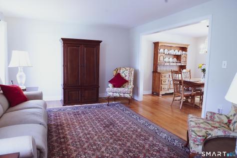 35 Sherwood Place Fairfield CT 06890