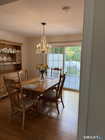 35 Sherwood Place Fairfield CT 06890