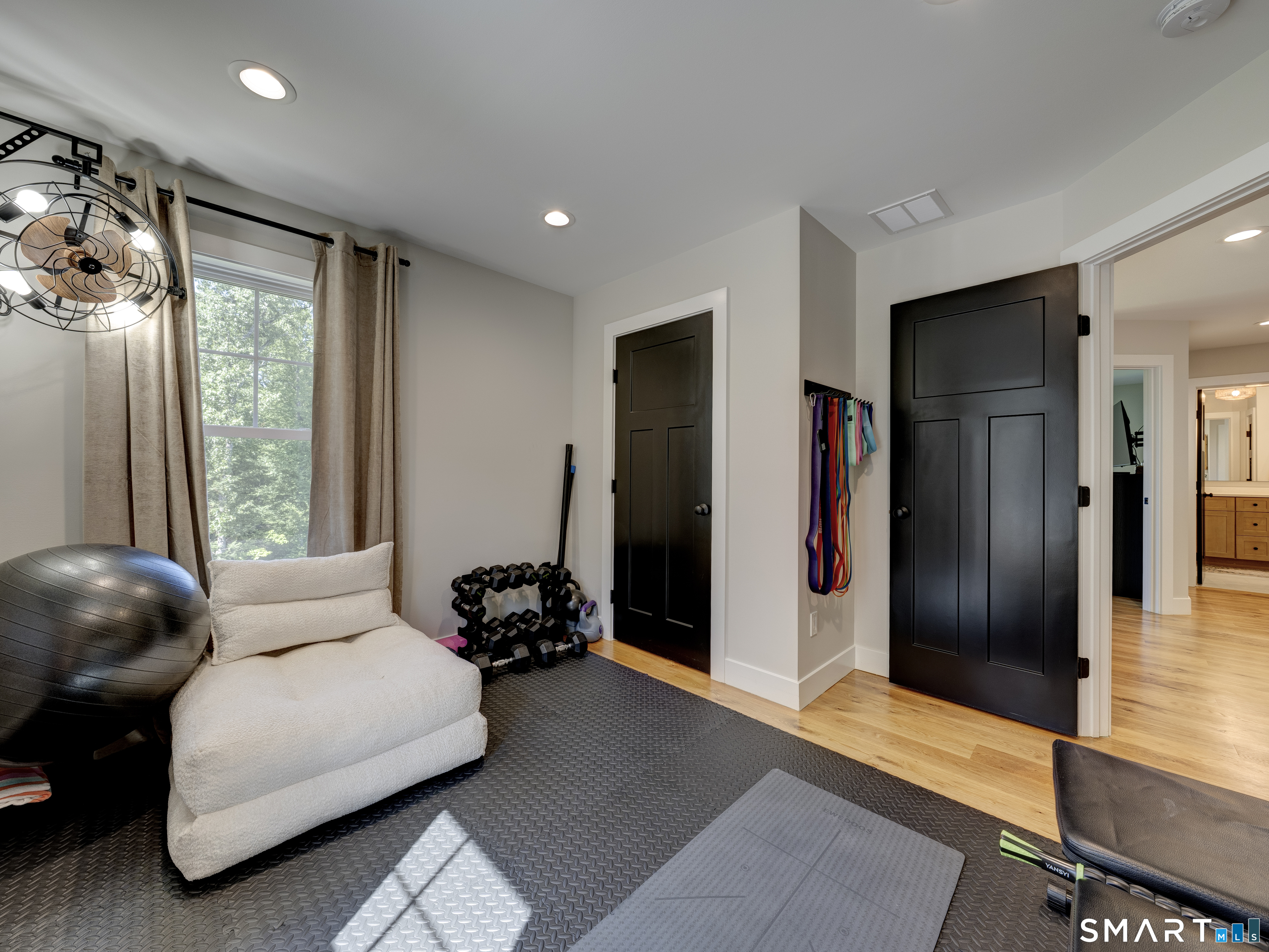 108 Daniel Trace Burlington CT 06013