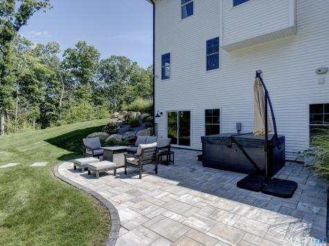 108 Daniel Trace Burlington CT 06013