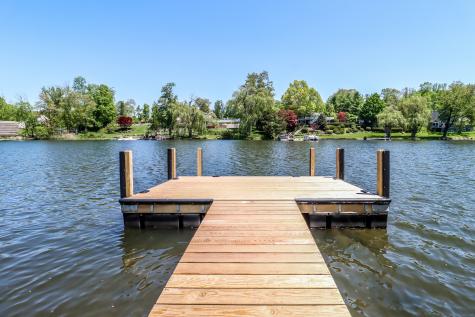 38 North Lake Shore Drive Brookfield CT 06804