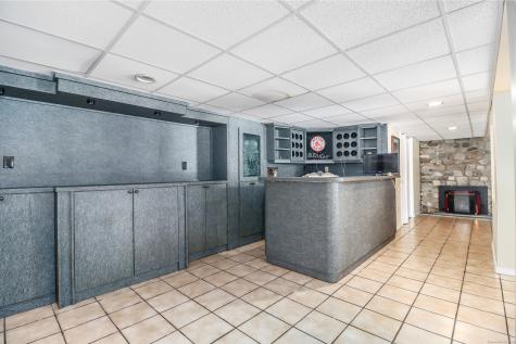 38 North Lake Shore Drive Brookfield CT 06804