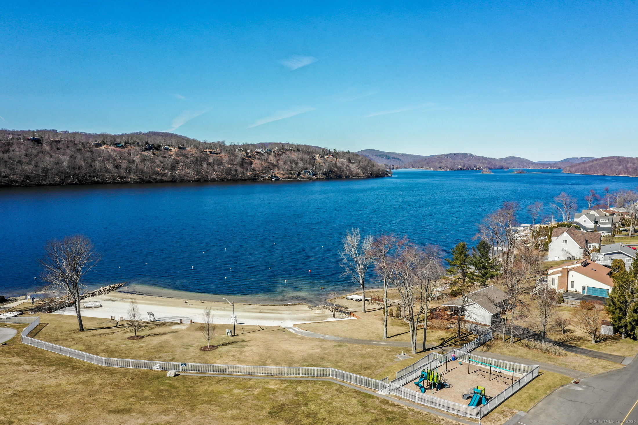 38 North Lake Shore Drive Brookfield CT 06804