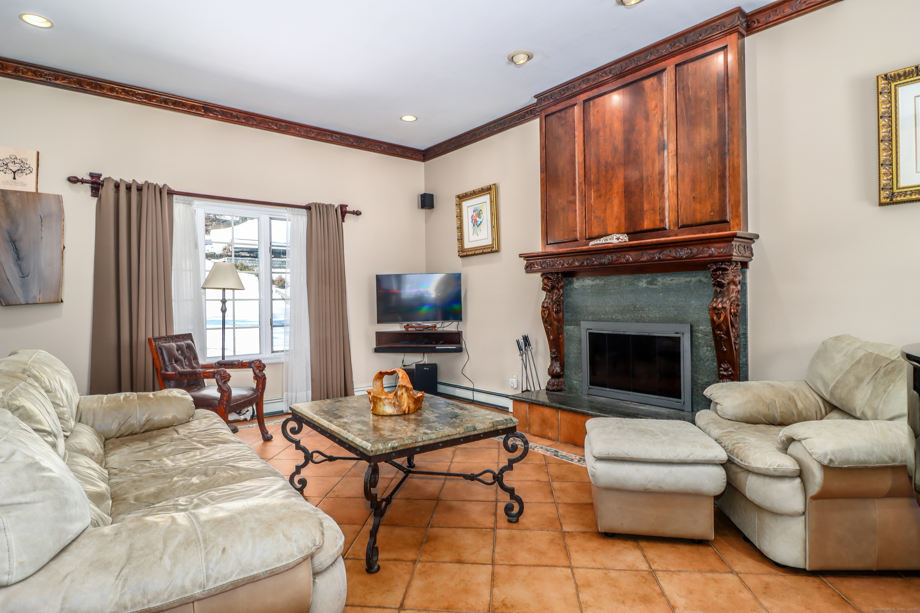 38 North Lake Shore Drive Brookfield CT 06804