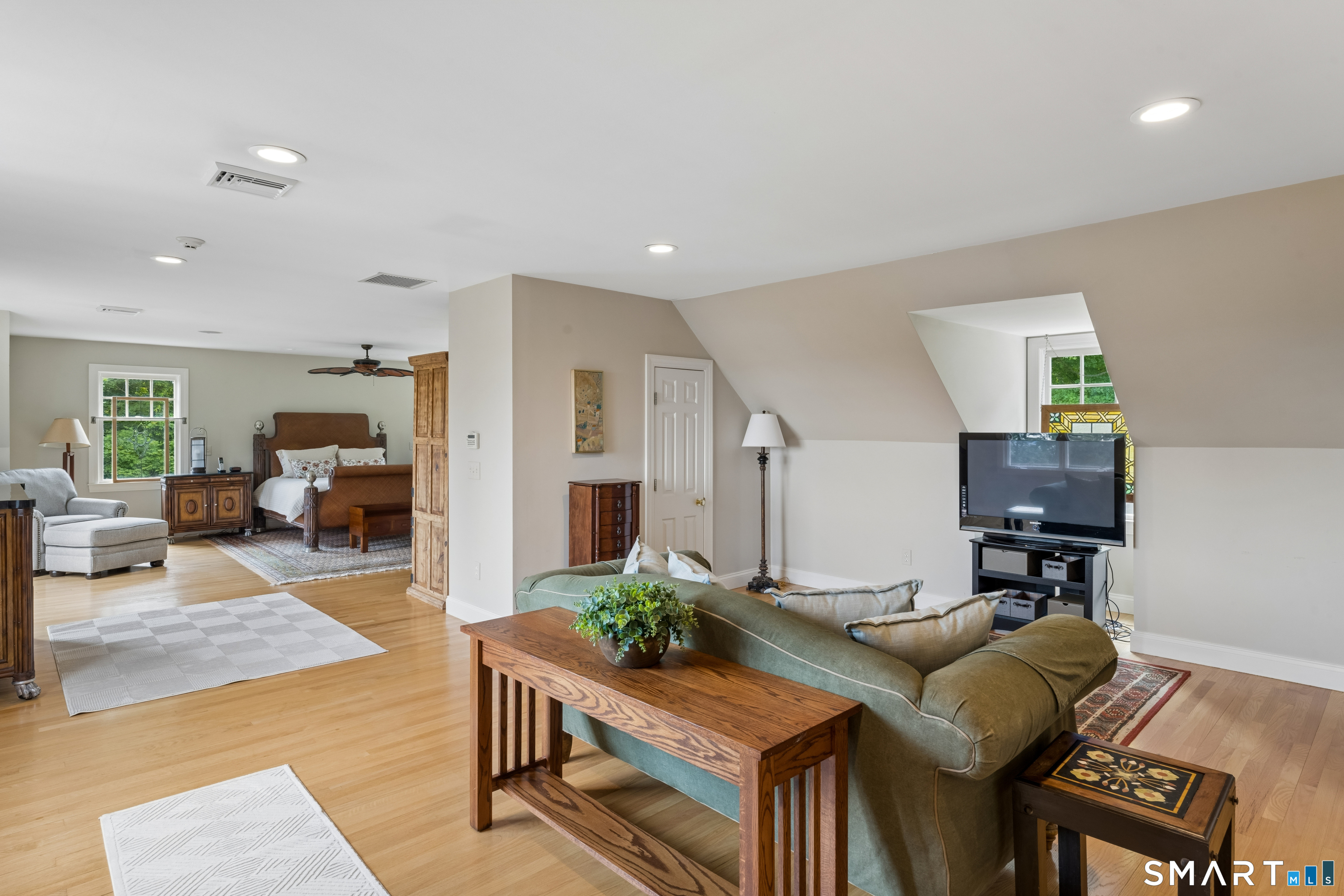 8 Horseshoe Ridge Road Newtown CT 06482