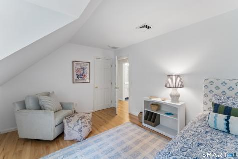 8 Horseshoe Ridge Road Newtown CT 06482