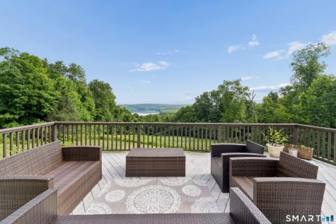 8 Horseshoe Ridge Road Newtown CT 06482