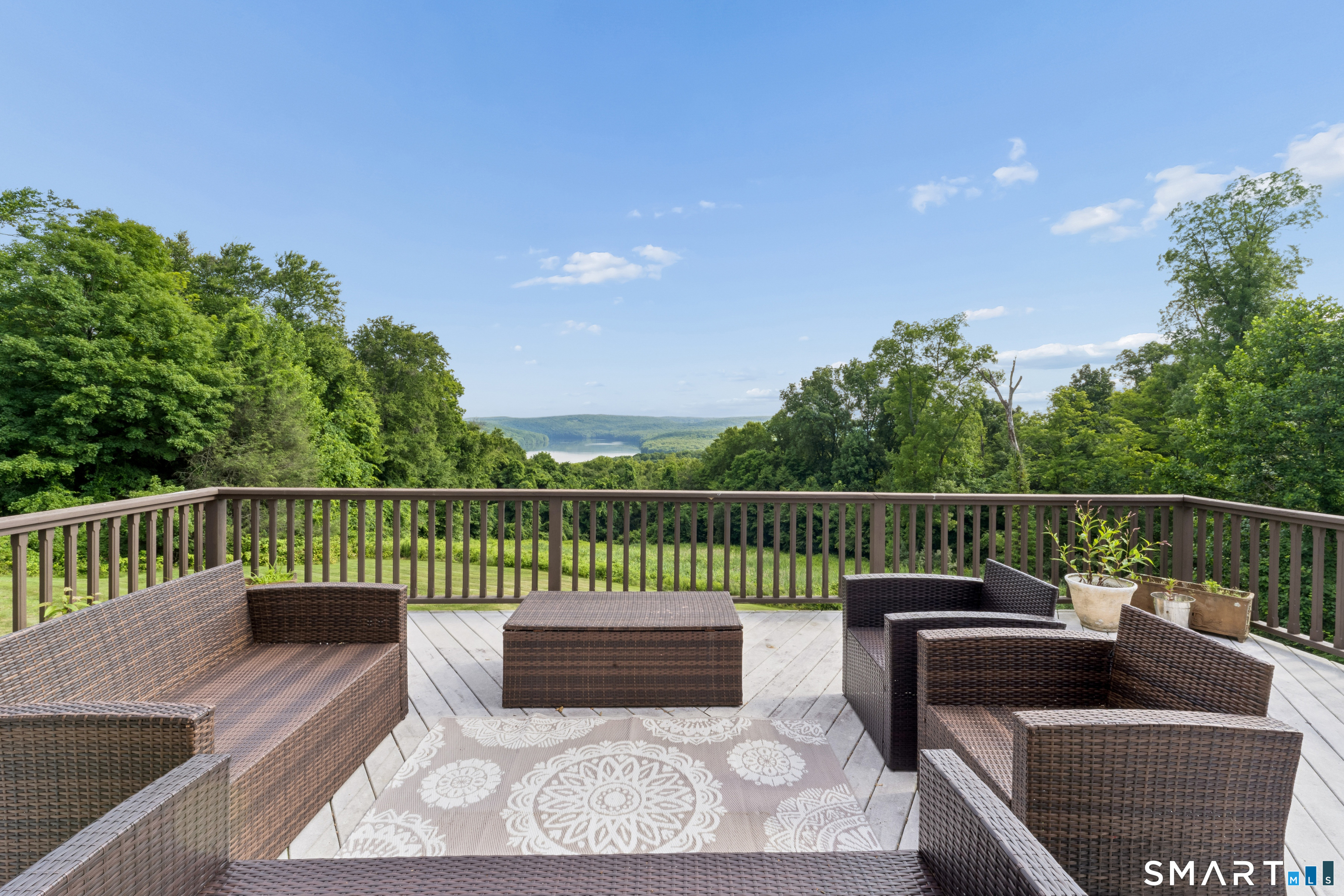 8 Horseshoe Ridge Road Newtown CT 06482