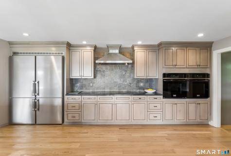 8 Horseshoe Ridge Road Newtown CT 06482