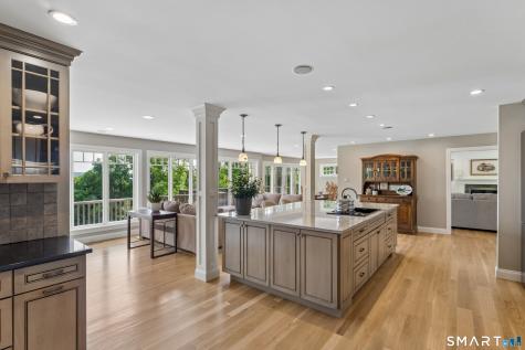 8 Horseshoe Ridge Road Newtown CT 06482