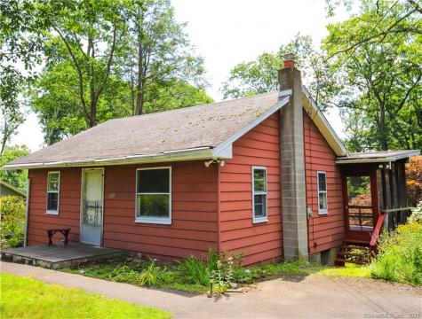 122 Carol Street Danbury CT 06810