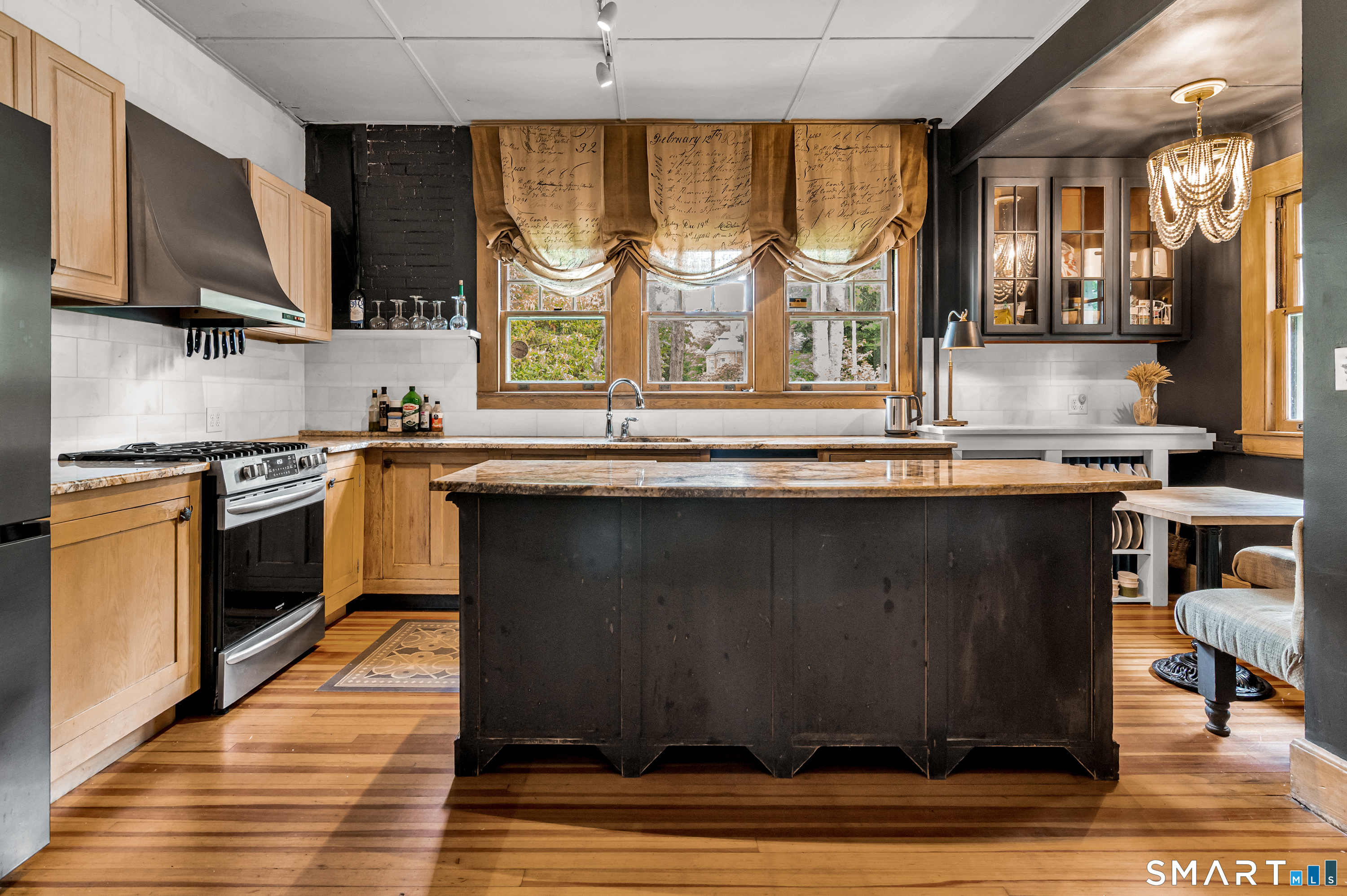 856 Prospect Avenue Hartford CT 06105