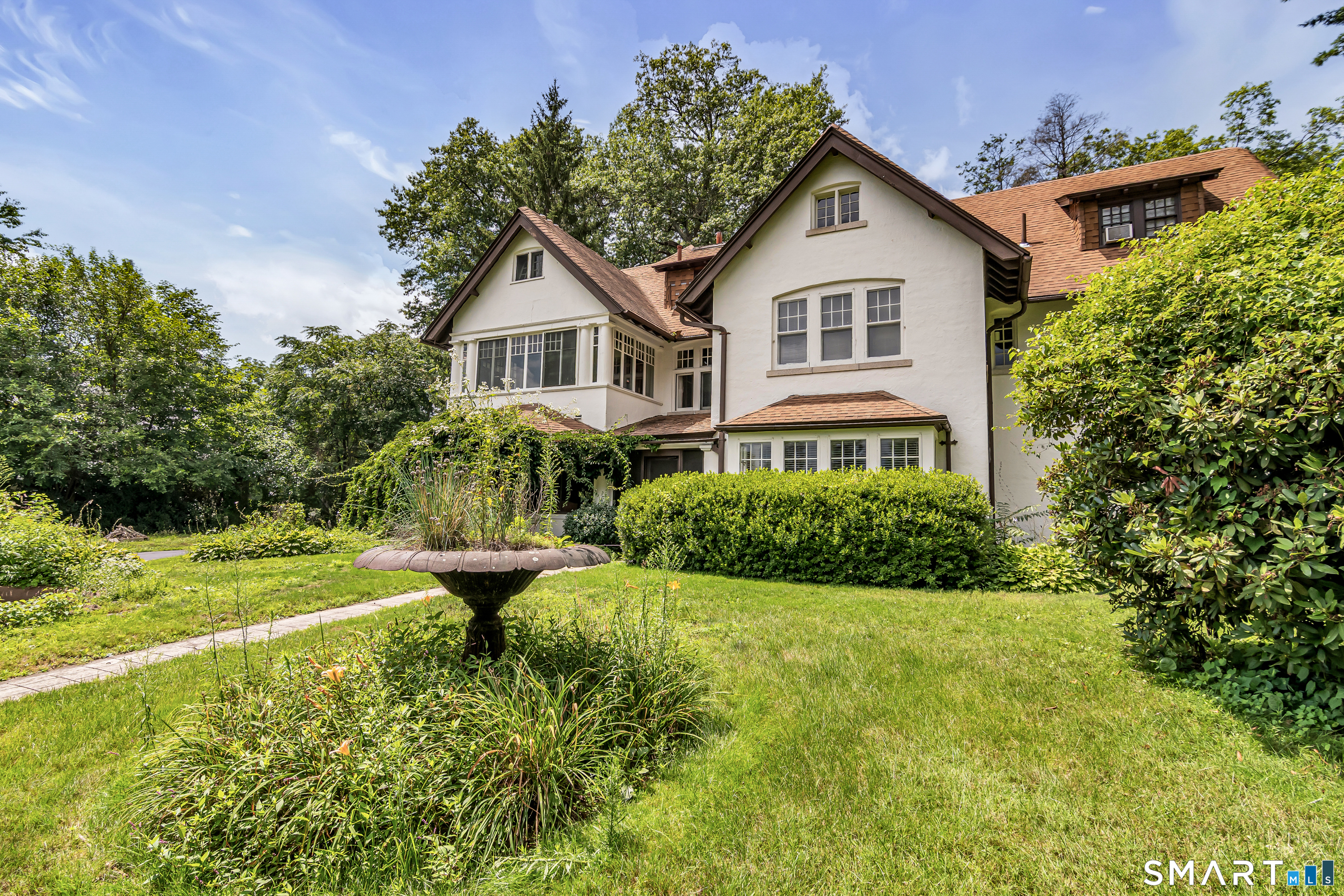 856 Prospect Avenue Hartford CT 06105
