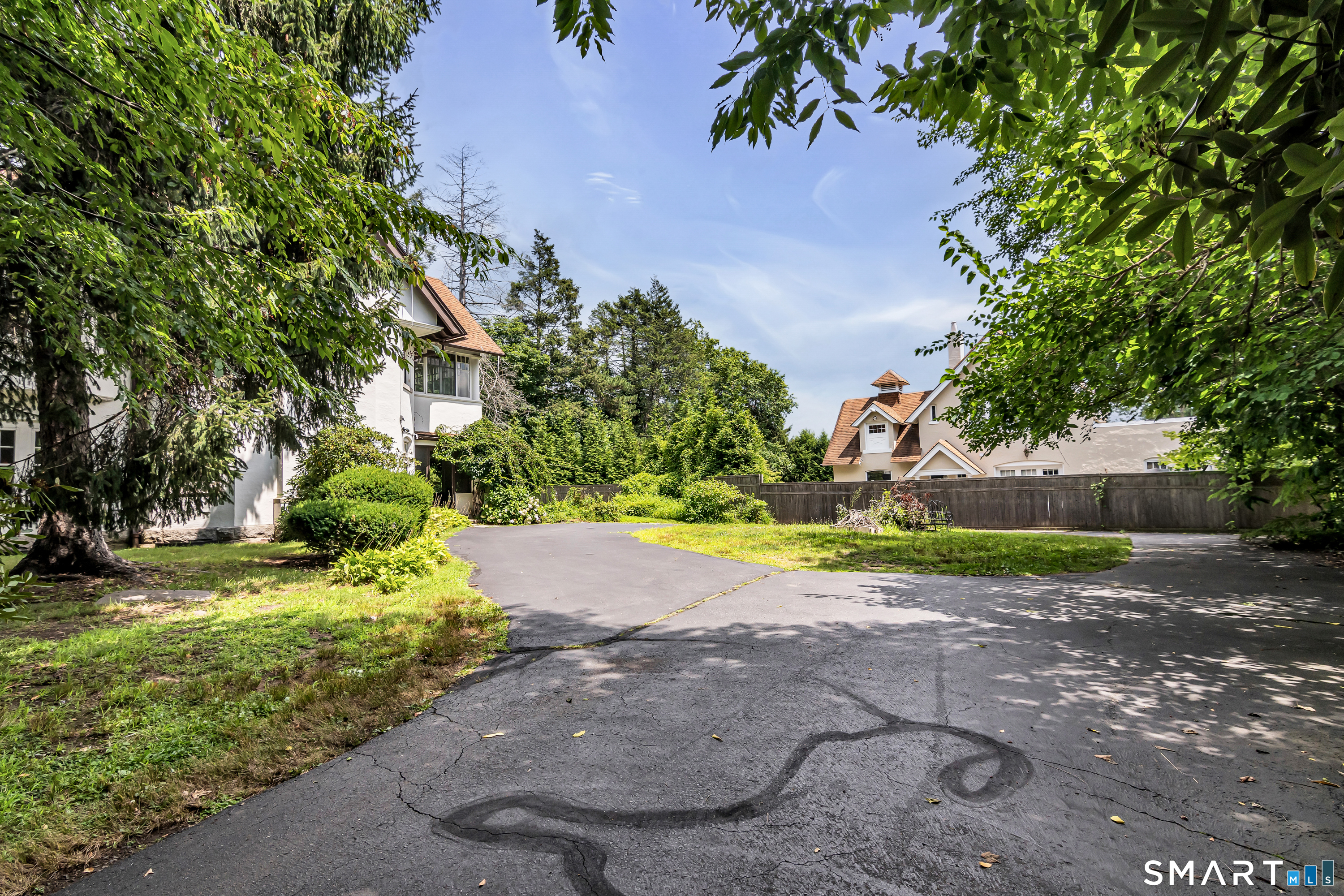 856 Prospect Avenue Hartford CT 06105