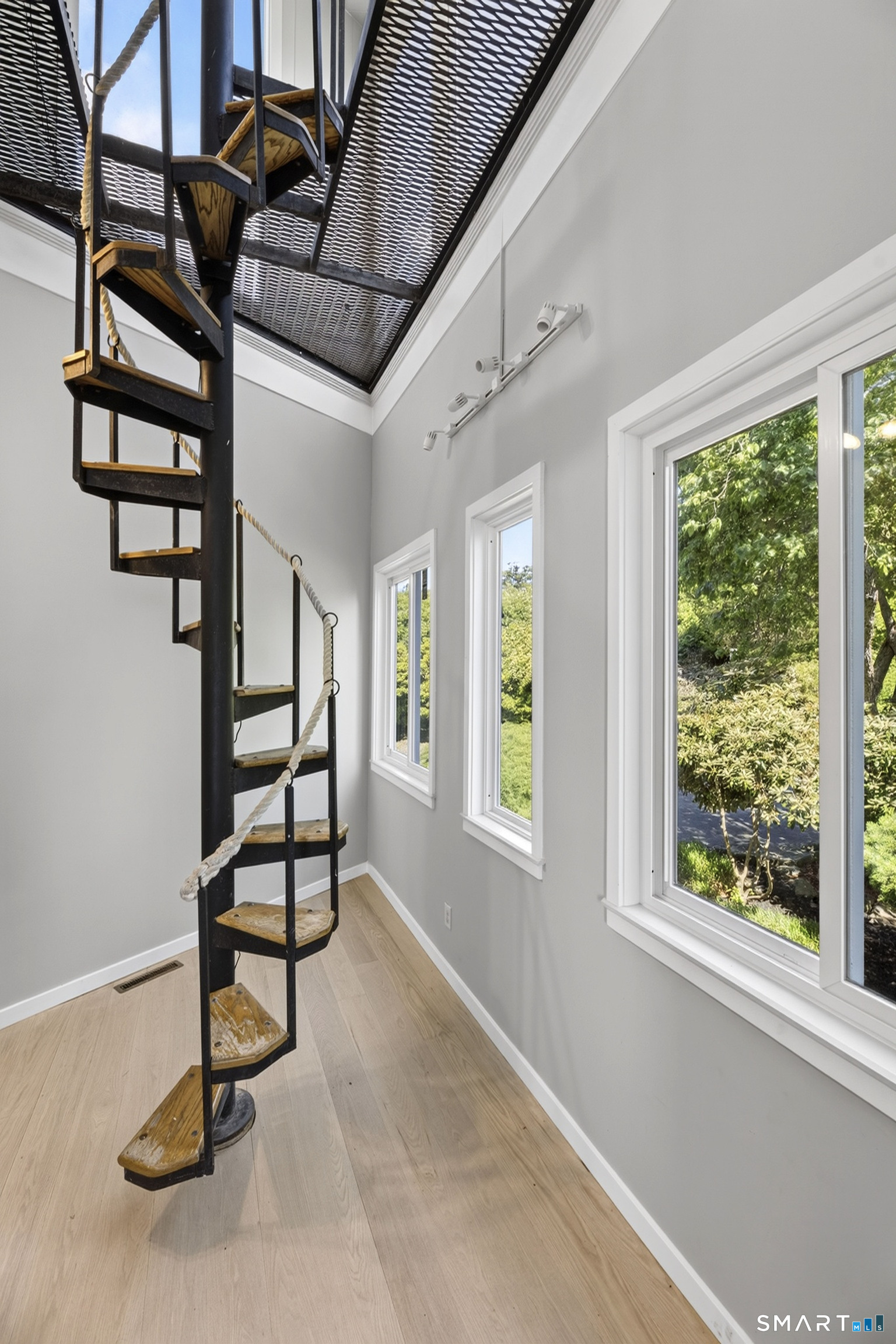30 Wilbur Hill Lane Stonington CT 06378