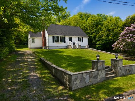 21 Lone Oak Avenue Wolcott CT 06716