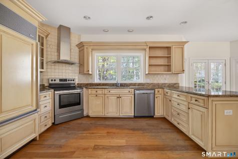 27 Birch Mill Trail Essex CT 06426