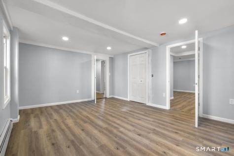 6 Lee Avenue Norwich CT 06360