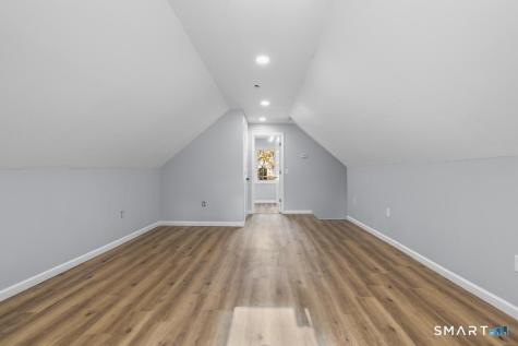 6 Lee Avenue Norwich CT 06360