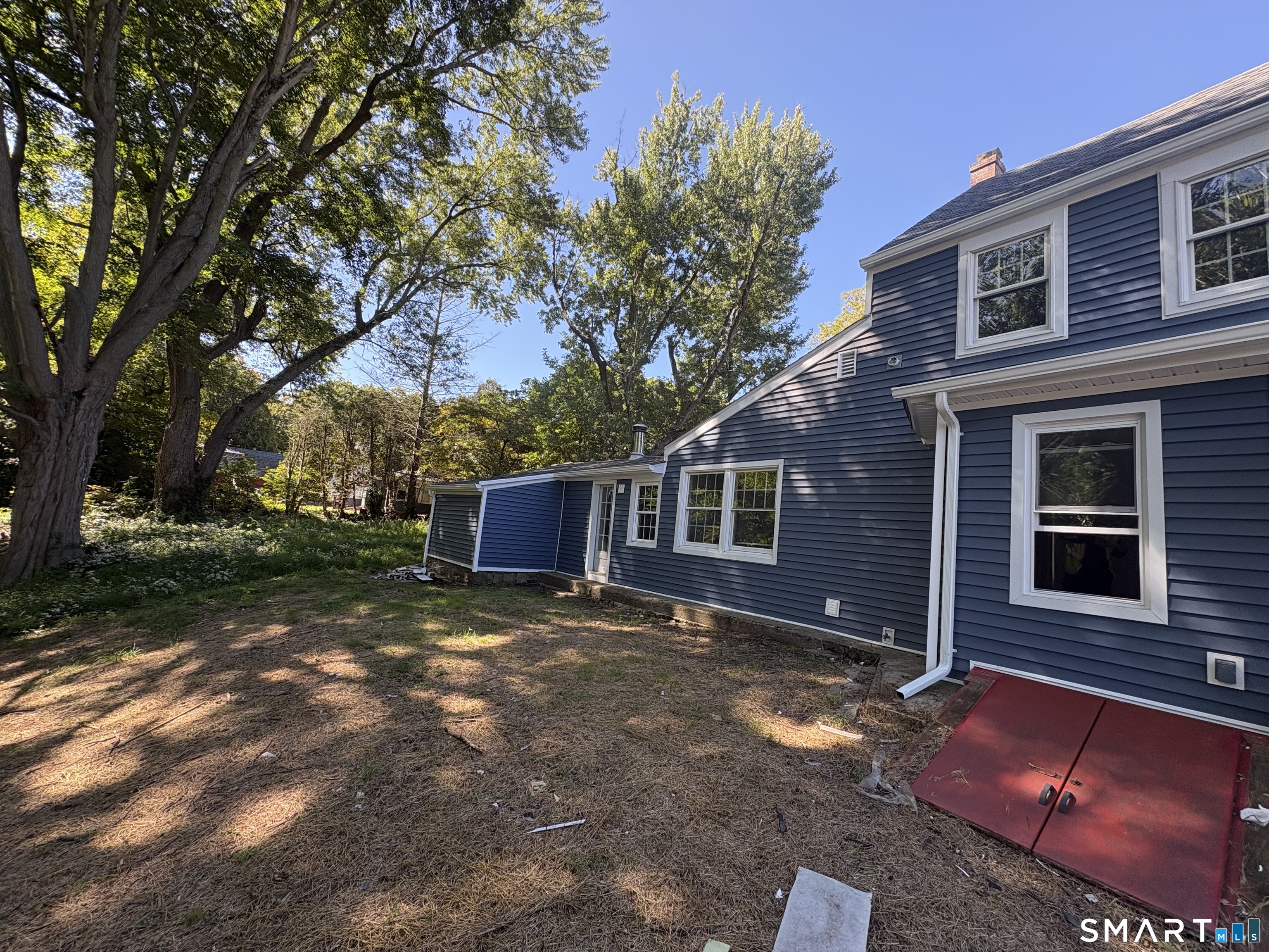 6 Lee Avenue Norwich CT 06360