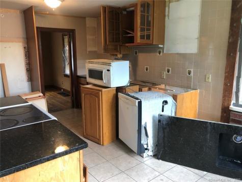 181 Hawthorne Terrace Torrington CT 06790