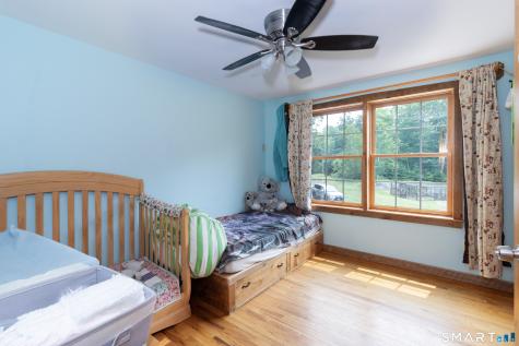13 Woodridge Drive Barkhamsted CT 06063