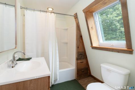 13 Woodridge Drive Barkhamsted CT 06063