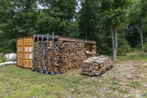 13 Woodridge Drive Barkhamsted CT 06063