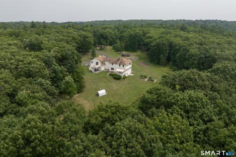 13 Woodridge Drive Barkhamsted CT 06063