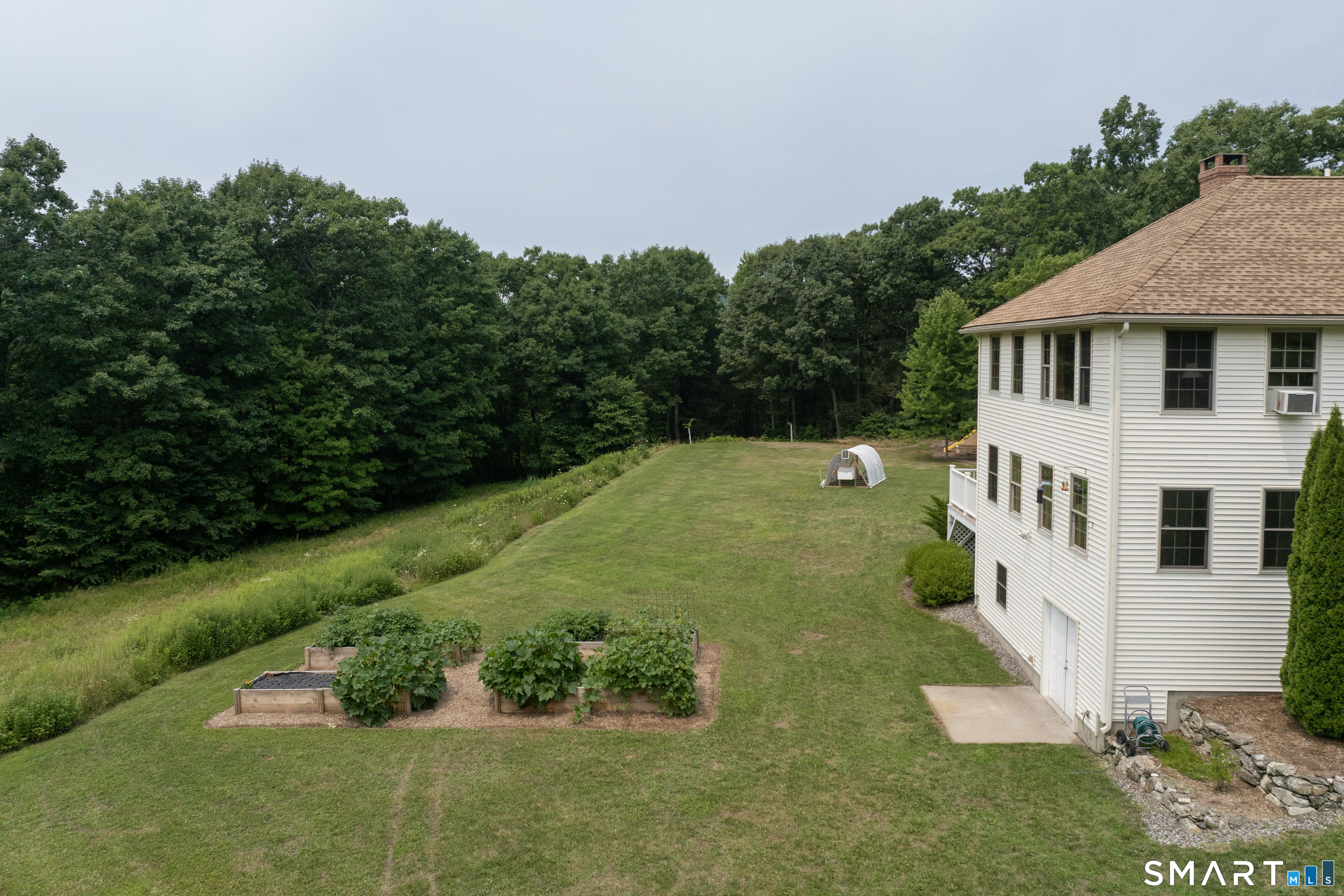 13 Woodridge Drive Barkhamsted CT 06063