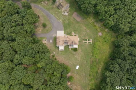 13 Woodridge Drive Barkhamsted CT 06063