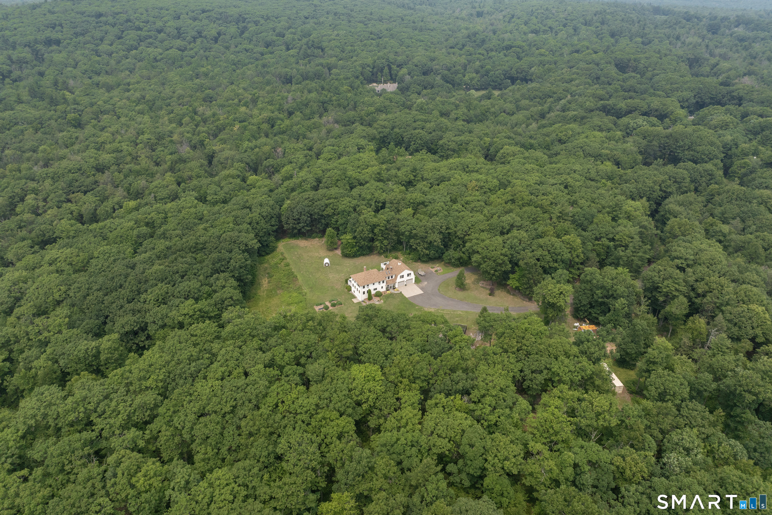 13 Woodridge Drive Barkhamsted CT 06063