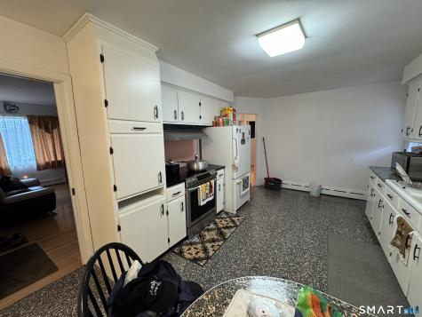 90 Larchmont Avenue Waterbury CT 06708