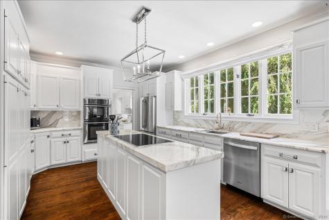 9 Matson Ridge Old Lyme CT 06371