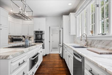 9 Matson Ridge Old Lyme CT 06371