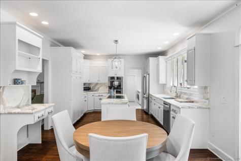 9 Matson Ridge Old Lyme CT 06371