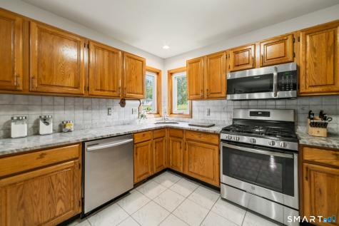 91 Ford Street Ansonia CT 06401