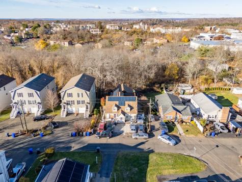 21 Brainerd Road Branford CT 06405