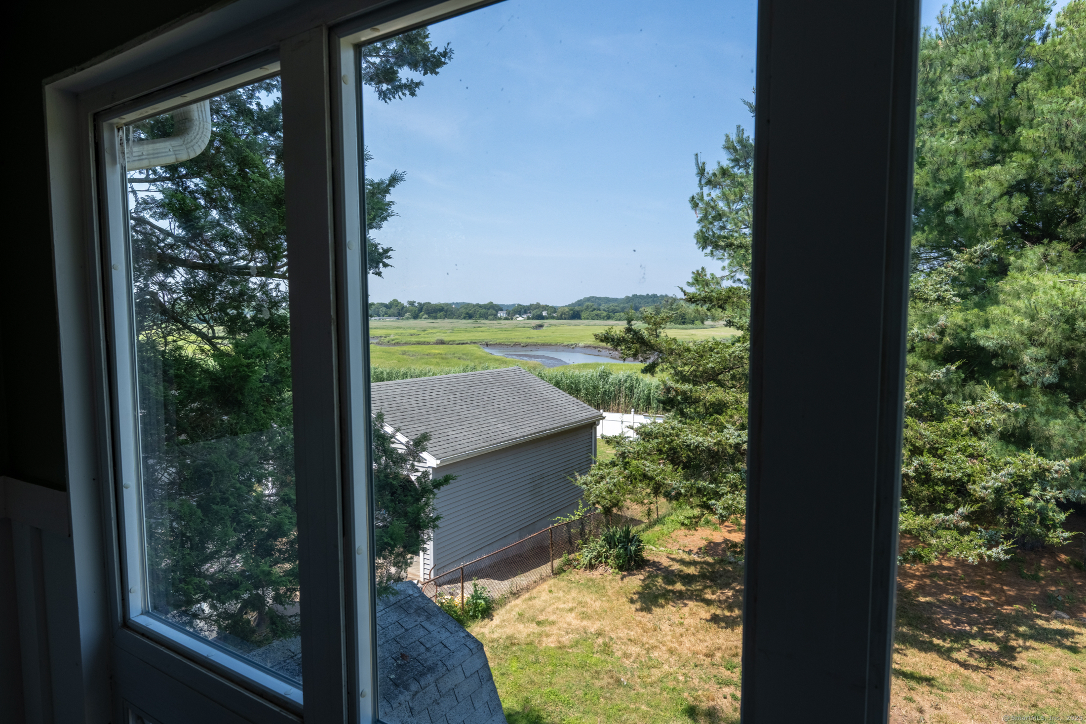 102 Vista Drive East Haven CT 06512